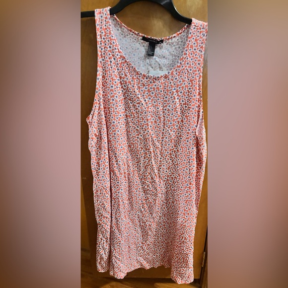 Forever 21 Dresses & Skirts - Forever 21 Coral and White Floral Tank Dress